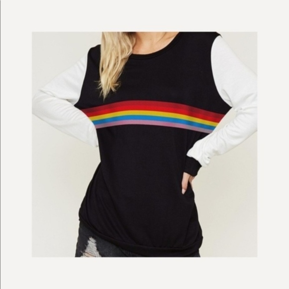 Weekend Vibes Printed Raglan Top - Picture 4 of 6